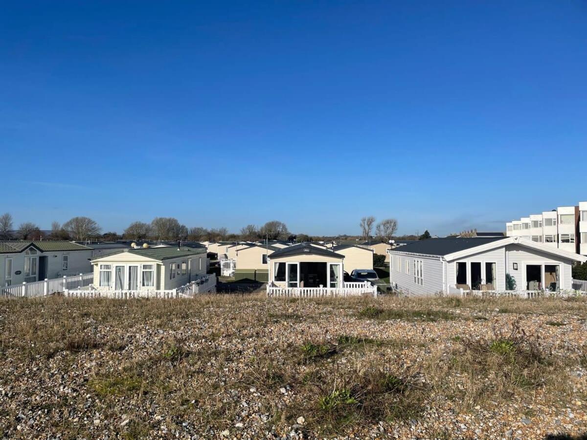 74 Bayside Cove Pevensey Bay Holiday Park Exterior photo